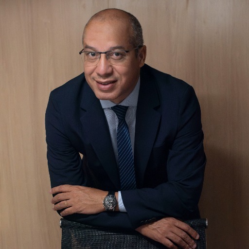 Sobre 2 Dr. Reginaldo Rodrigues Oliveira